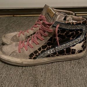GOLDEN GOOSE SNEAKERS! Size 39 fits like 8-8.5.